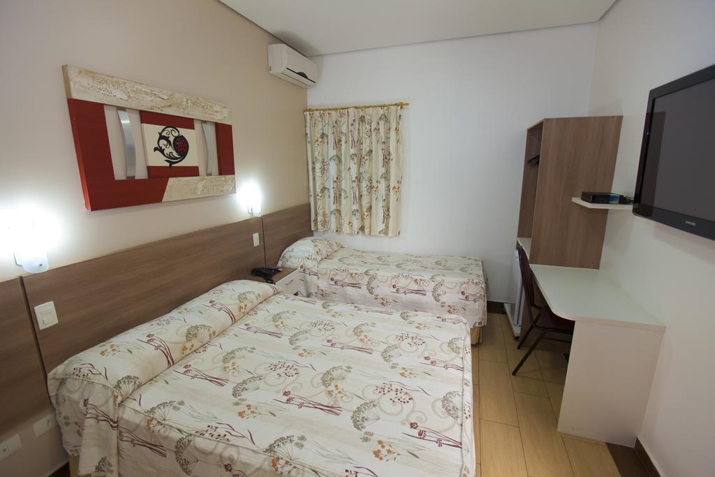 Hotel Oly Plaza Piracicaba Δωμάτιο φωτογραφία